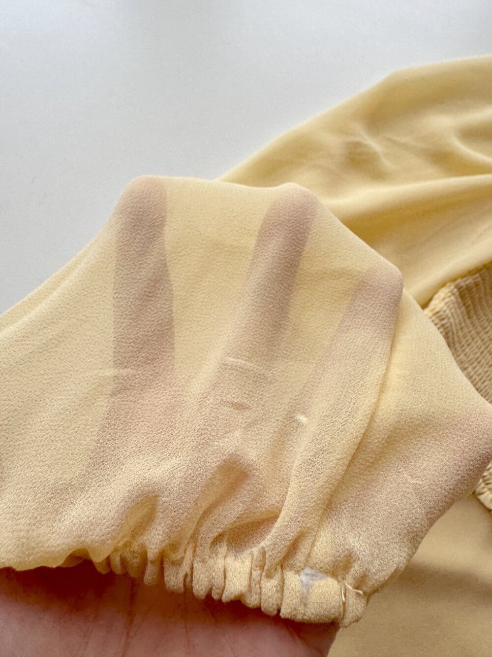 Aritzia WILFRED Tempest Yellow Chiffon Smocked Long Sleeve Mini Dress, Size 4 - Picture 10 of 16